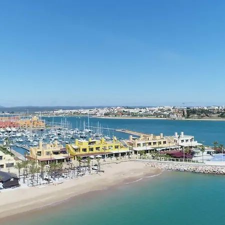 Seaview Suites Marina Bådhotel